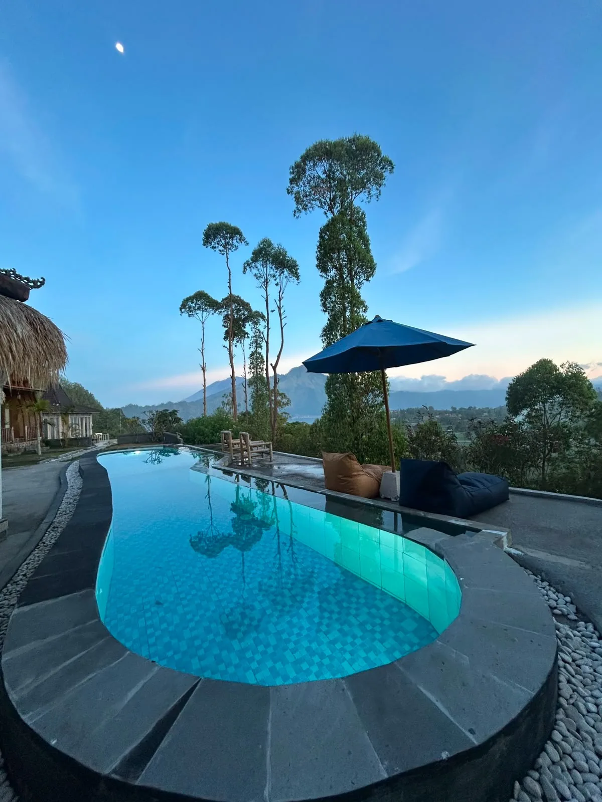 Pool area at Batur Cottage with mountain atmosphere